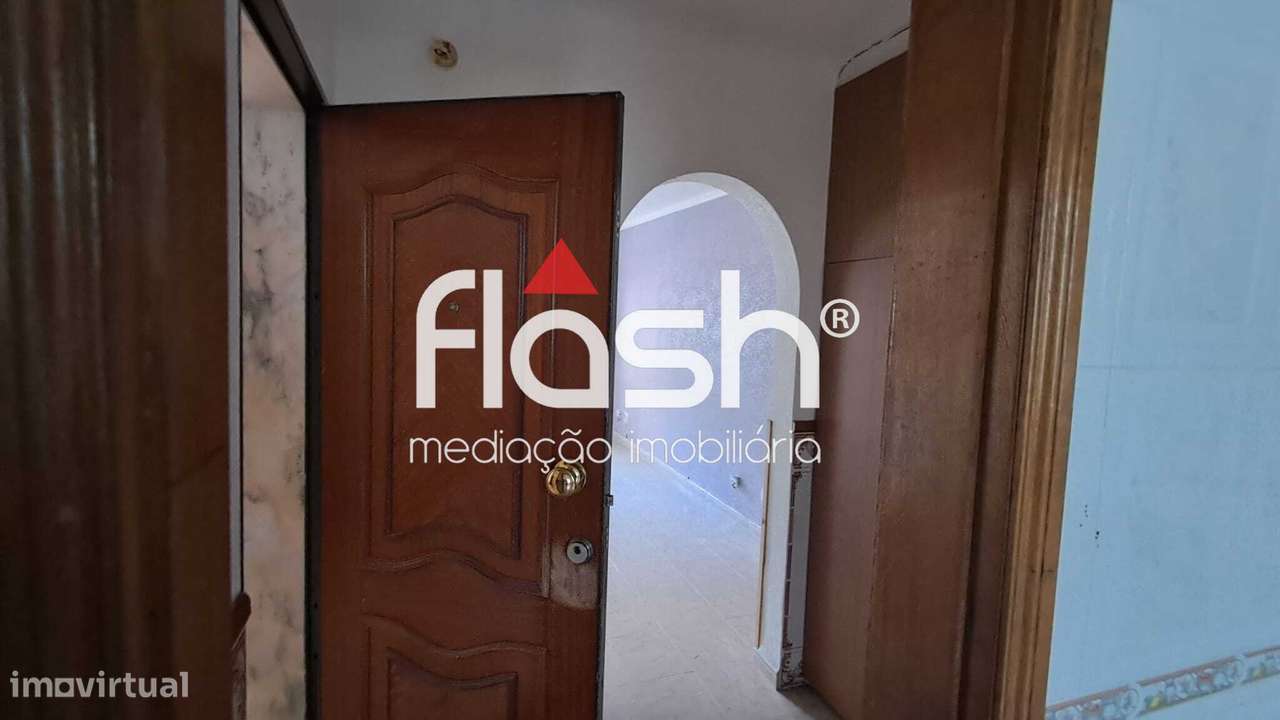 T2 para Remodelar em Benfica-6