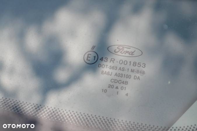 Ford Fiesta 1.6 Titanium - 37