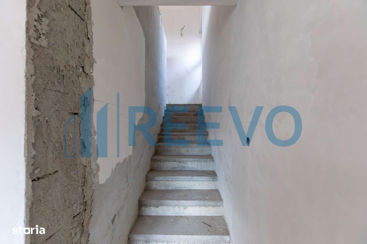 Vilă modernă în Cartierul CFR, cu mansardă și garaj-12