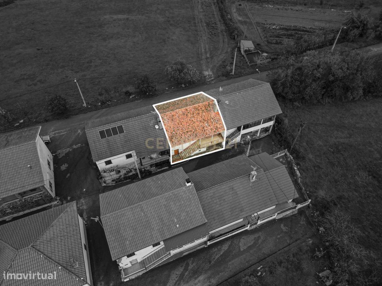 Moradia T3 em Rio Frio - Bragança - Grande imagem: 3/32