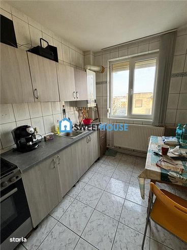 Apartament cu trei camere-2