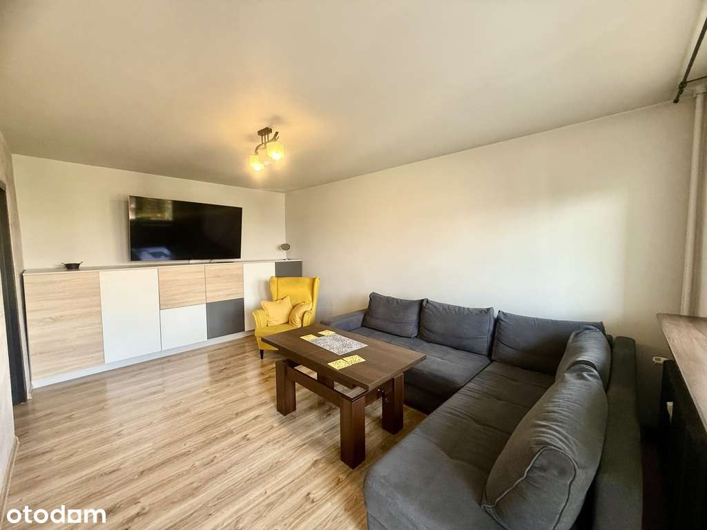 Wyremontowane mieszkanie – 2 piętro,loggia-1