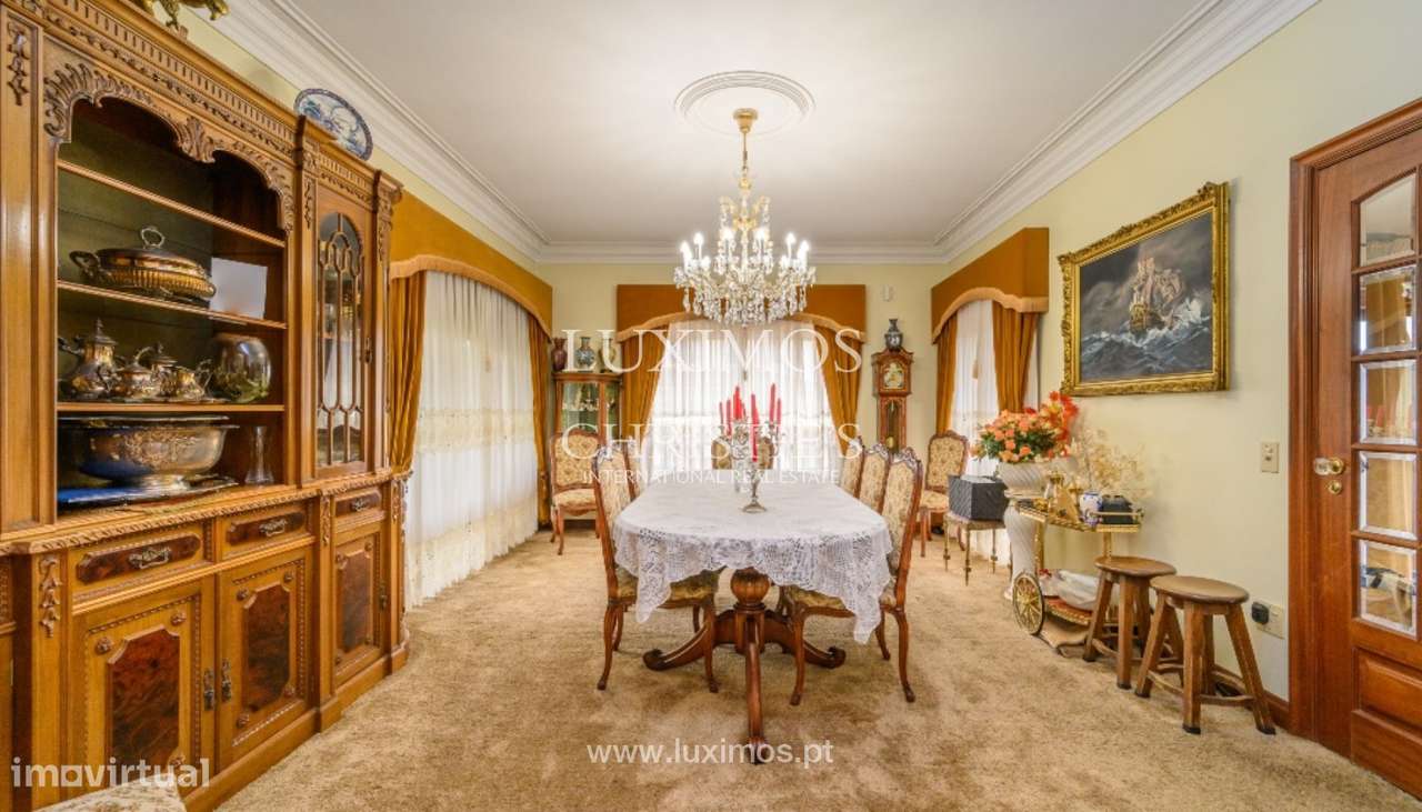 Moradia V6 com piscina e jardim, à venda, na Maia - Grande imagem: 5/24