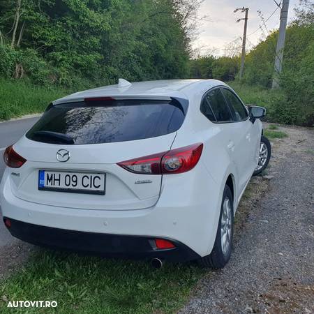 Mazda 3 SKYACTIV-D 105 Center-Line - 8