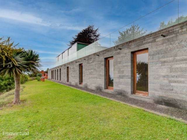 Quinta de Luxo com Duas Moradias e Vista Mar – Um Refúgio Exclusivo no-18