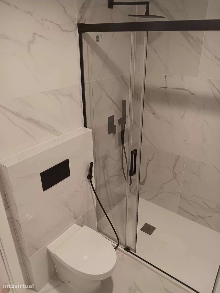 Fantástico Apartamento T4 , com acabamentos de luxo .-34