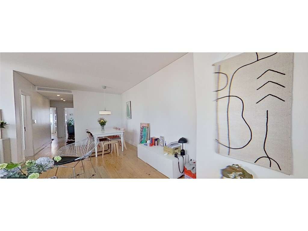 Apartamento T3 em Campo de Ourique-5
