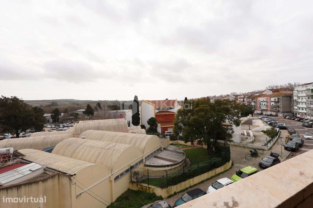 APARTAMENTO T3 EM QUELUZ – OPORTUNIDADE ÚNICA QUE VAI DESAPARECER RÁP-25