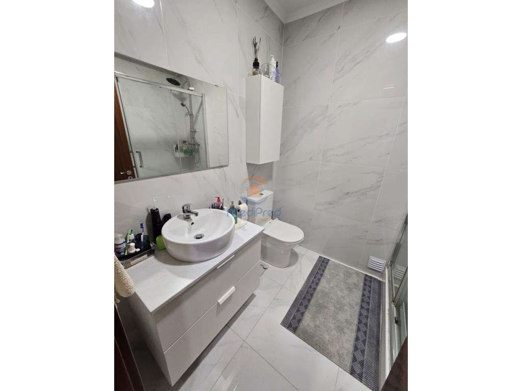 Apartamento T2 com Arrecadação | Olival Basto, Odivelas-15