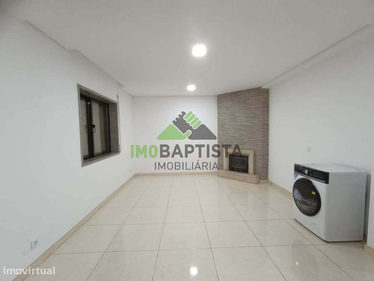 Apartamento T1+1 em Canedo-2