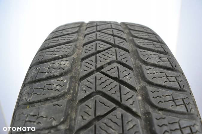 215/60R16 99H Pirelli Sottozero 3 Winter 39733 - 2