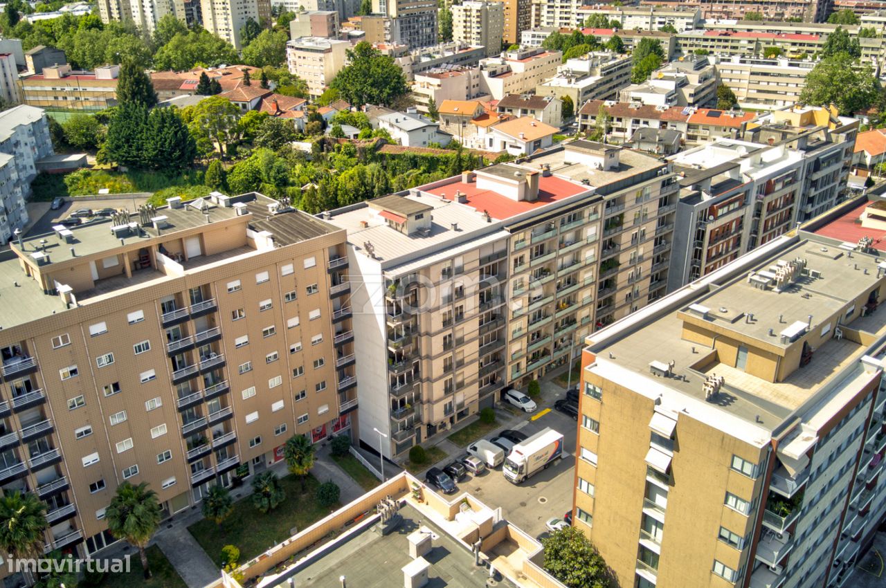 Apartamento T5 em Braga para venda