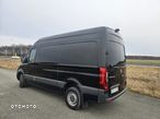 Mercedes-Benz Sprinter - 5