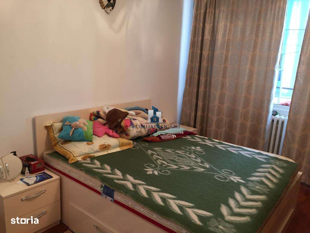 Vanzare Apartament 3 Camere Semidecomandat Berceni-Spinis-6