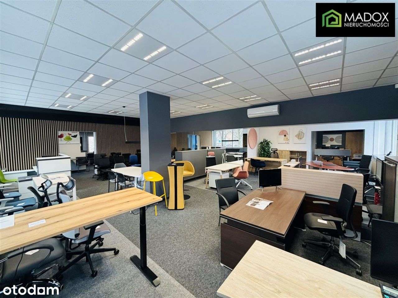 Budynek Handlowo-Usługowy Z Projektem Rozbudowy-6