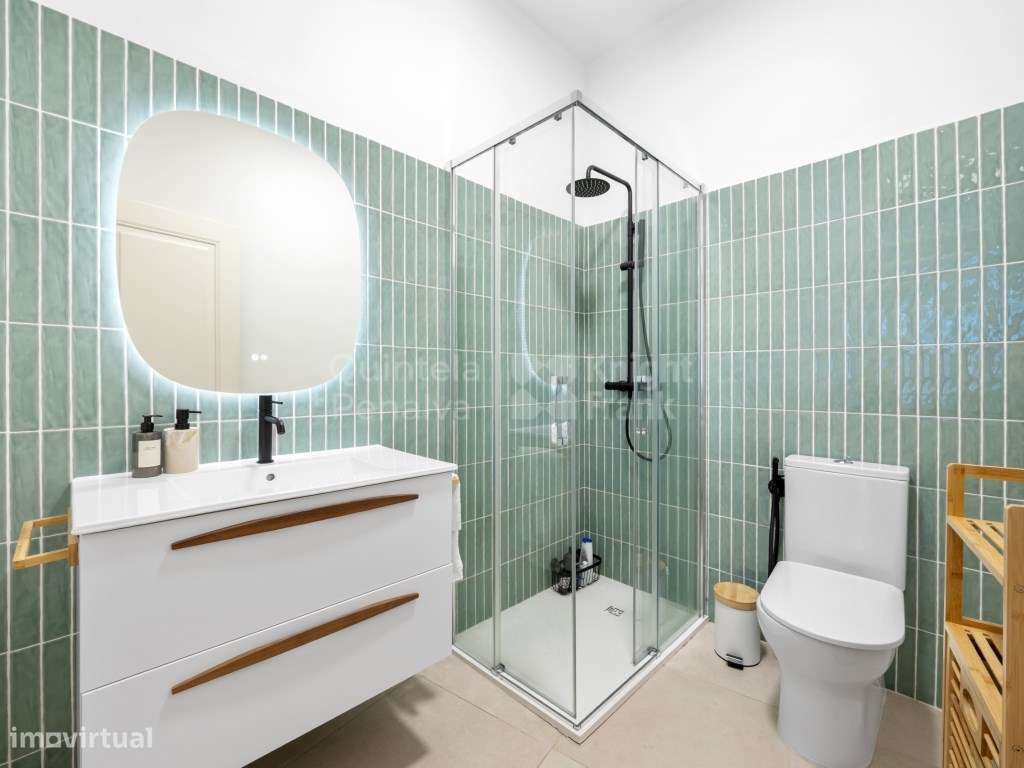 Apartamento T3 totalmente remodelado, São Bento, Lisboa-13