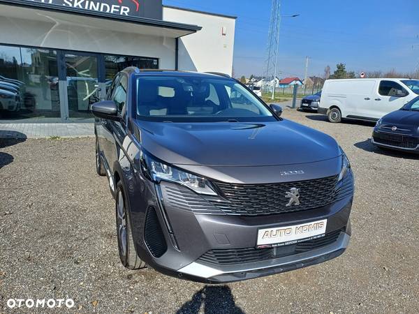 Peugeot 3008 1.6 PureTech HYbrid GT S&S EAT8 - 8