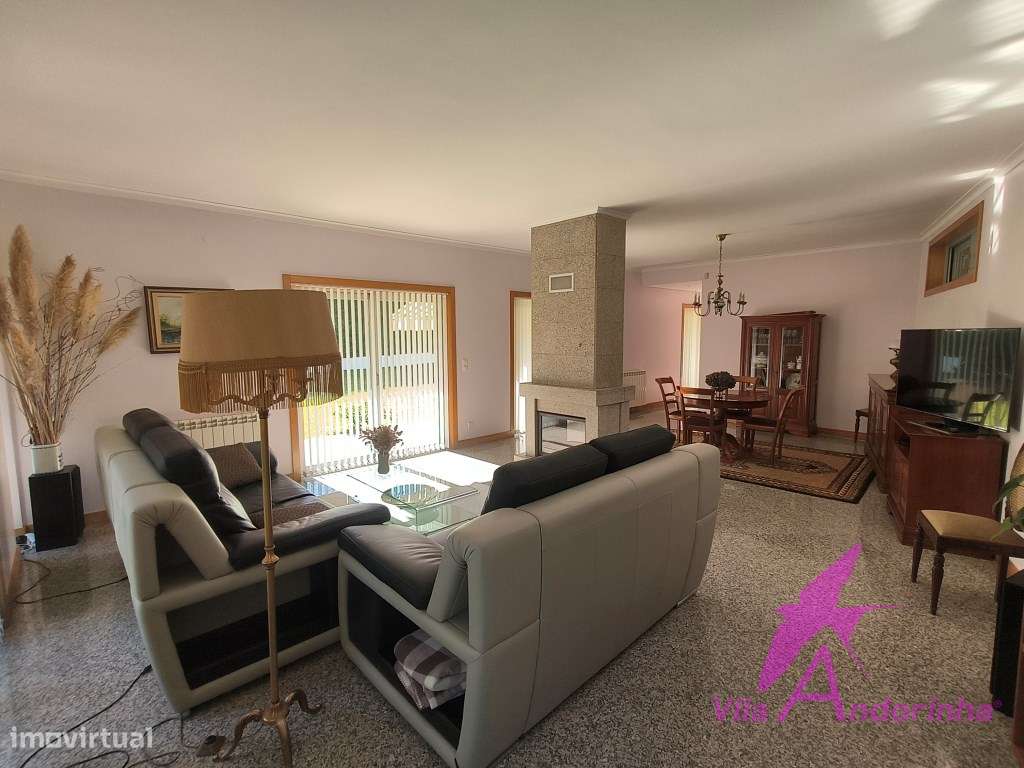 Moradia T3 Independente a 10 minutos da praia e a 15minutos do cent...-3