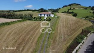Moradia de 3+1 Quartos - Água de Pau - Lagoa - Grande imagem: 3/32