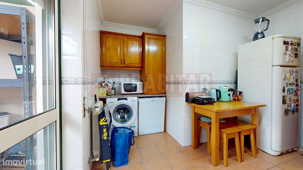 APARTAMENTO T2 EM SÃO SILVESTRE | 10 MINUTOS DO CENTRO DE COIMBRA| VAR-11
