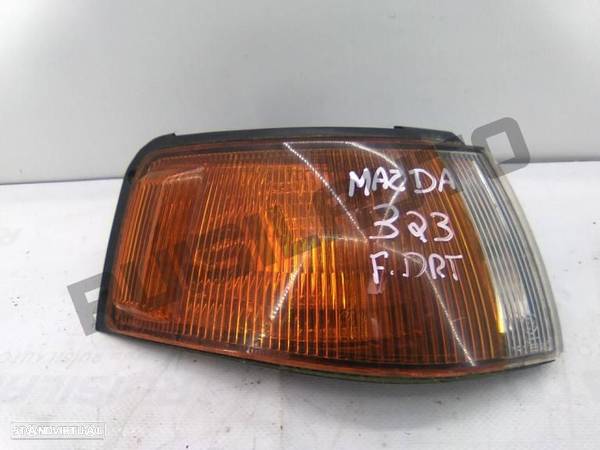 Pisca Lateral Direito  Mazda 323 F - 1