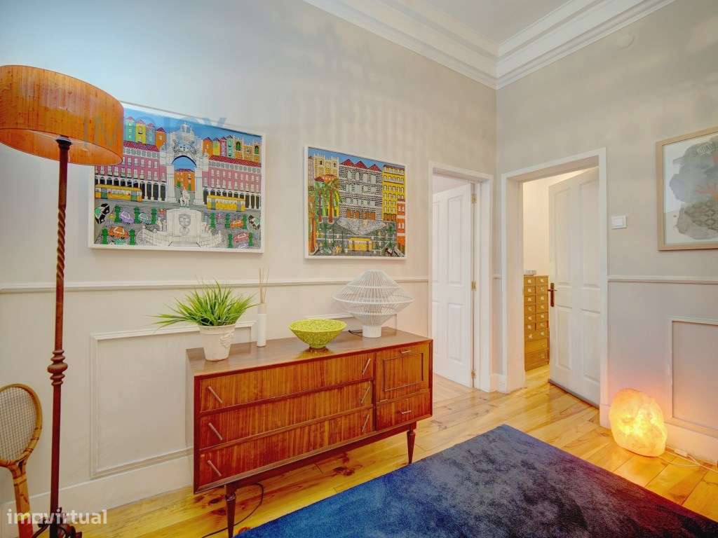 Apartamento T3 + 1 para Venda em Arroios, Lisboa-4