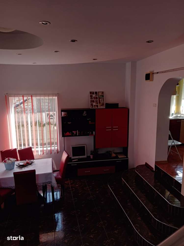 RAMDA,Casa de vanzare ,4 camere ,S+P+M, Santandrei ,teren, 1000 mp - Imagine principală: 5/20