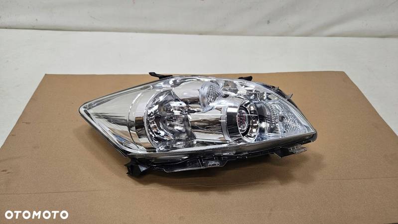 LAMPA PRAWA PRZÓD PRZEDNIA TOYOTA AURIS I LIFT SOCZEWKA 81130-02A40 - 4