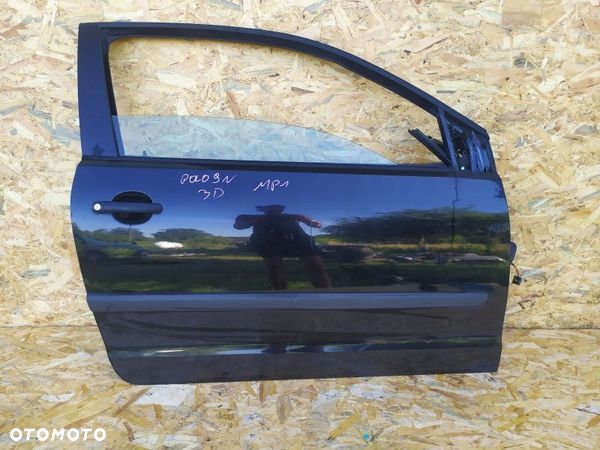 DRZWI PRAWE 3D CZARNE VOLKSWAGEN POLO 9N - 1