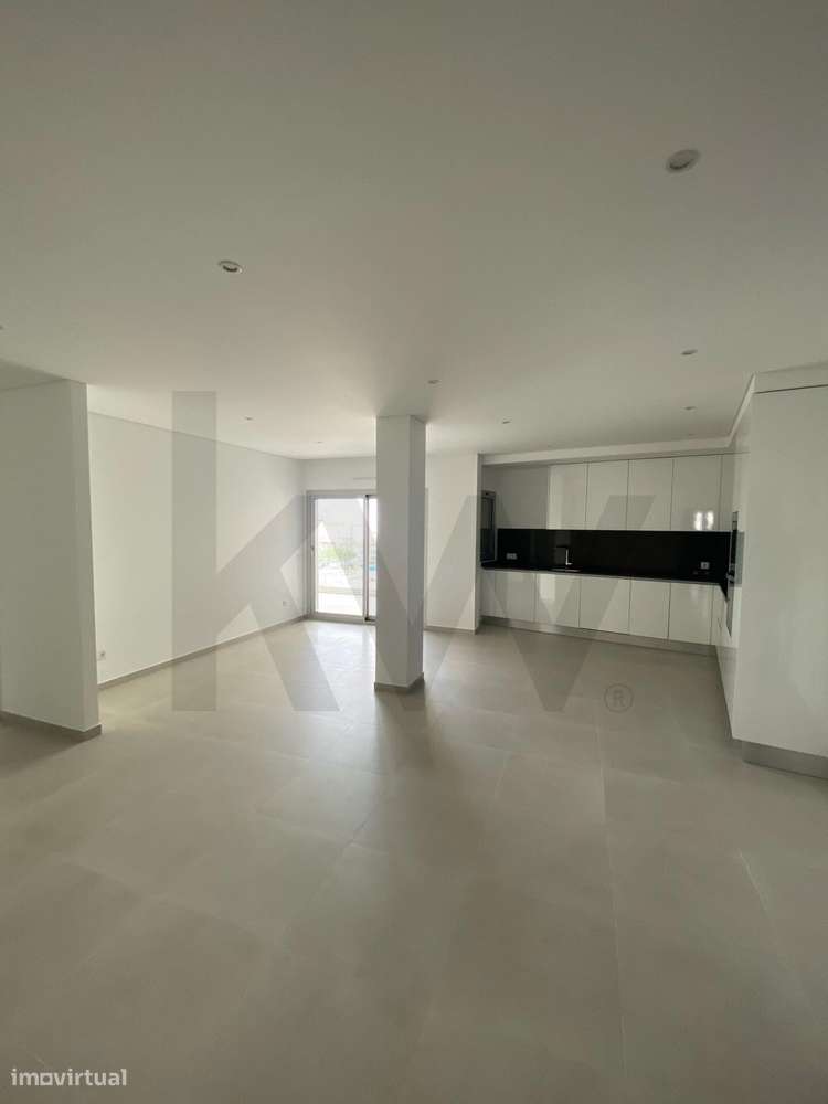 Apartamento T1 com terraço - Nazaré Centro - Grande imagem: 4/19