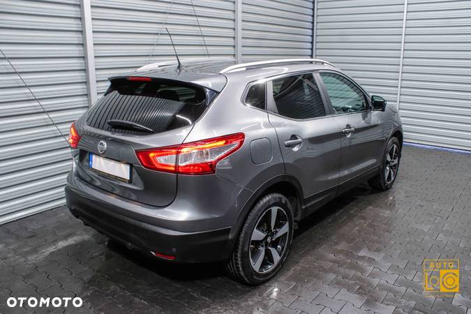 Nissan Qashqai 1.2 DIG-T Tekna EU6 - 8