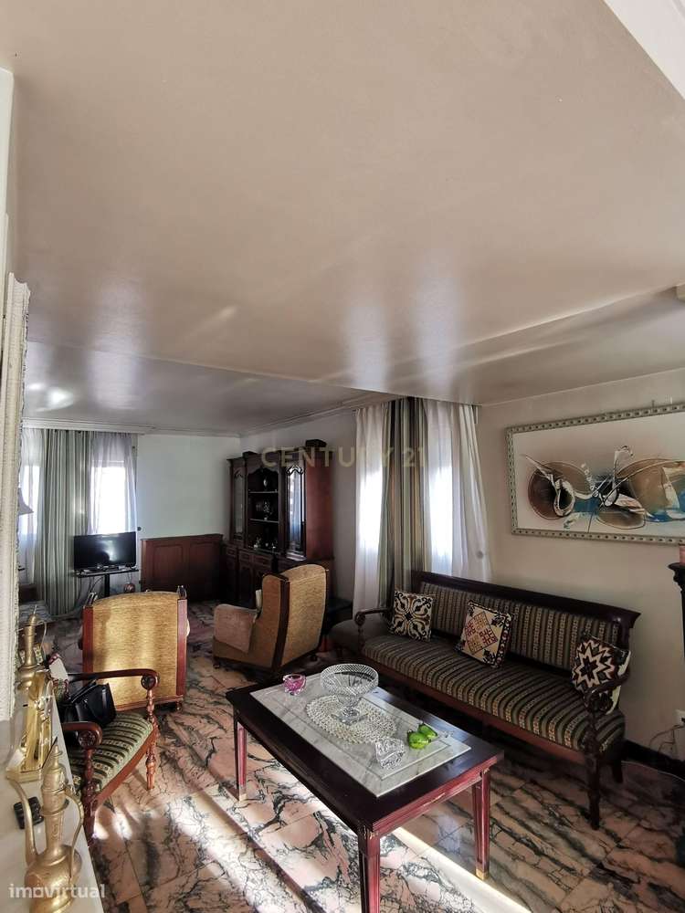 Apartamento T5 no Edifício Gemini nas Avenidas Novas - Grande imagem: 5/23