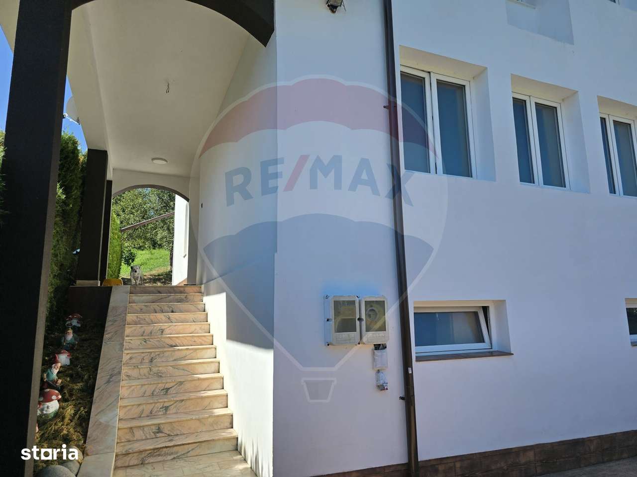 Casă / Vilă cu 4 camere de vânzare - Imagine principală: 3/20