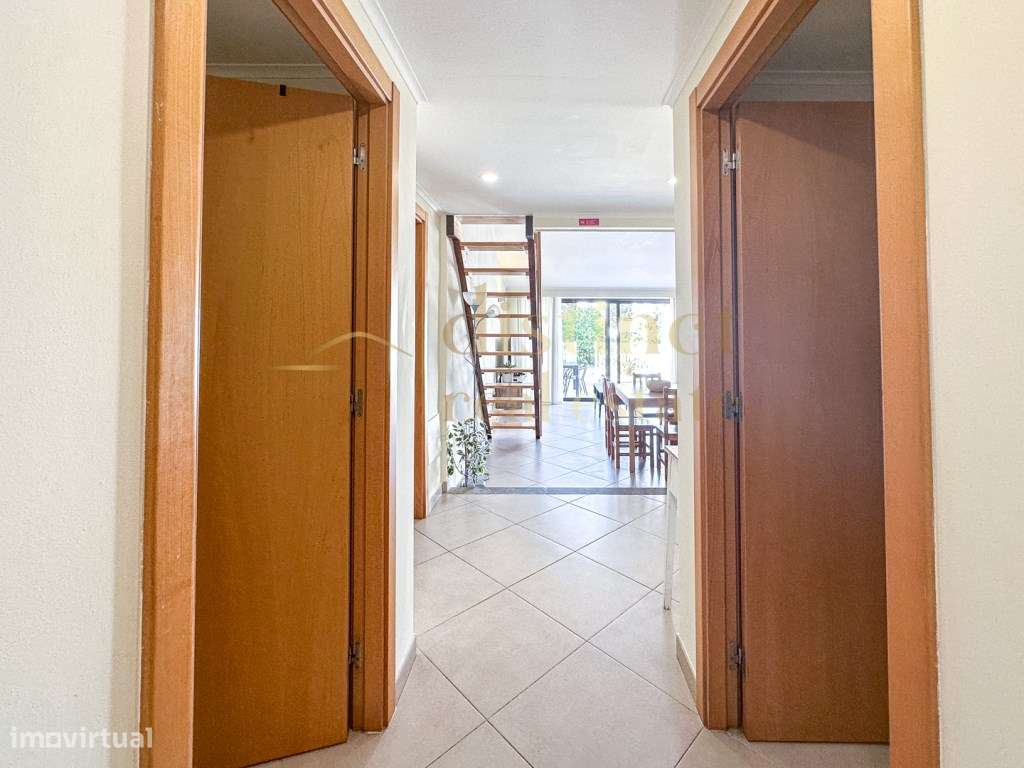 Moradia T2+1 com Terraço Privativo a 15 Minutos da Praia - em plena...-14