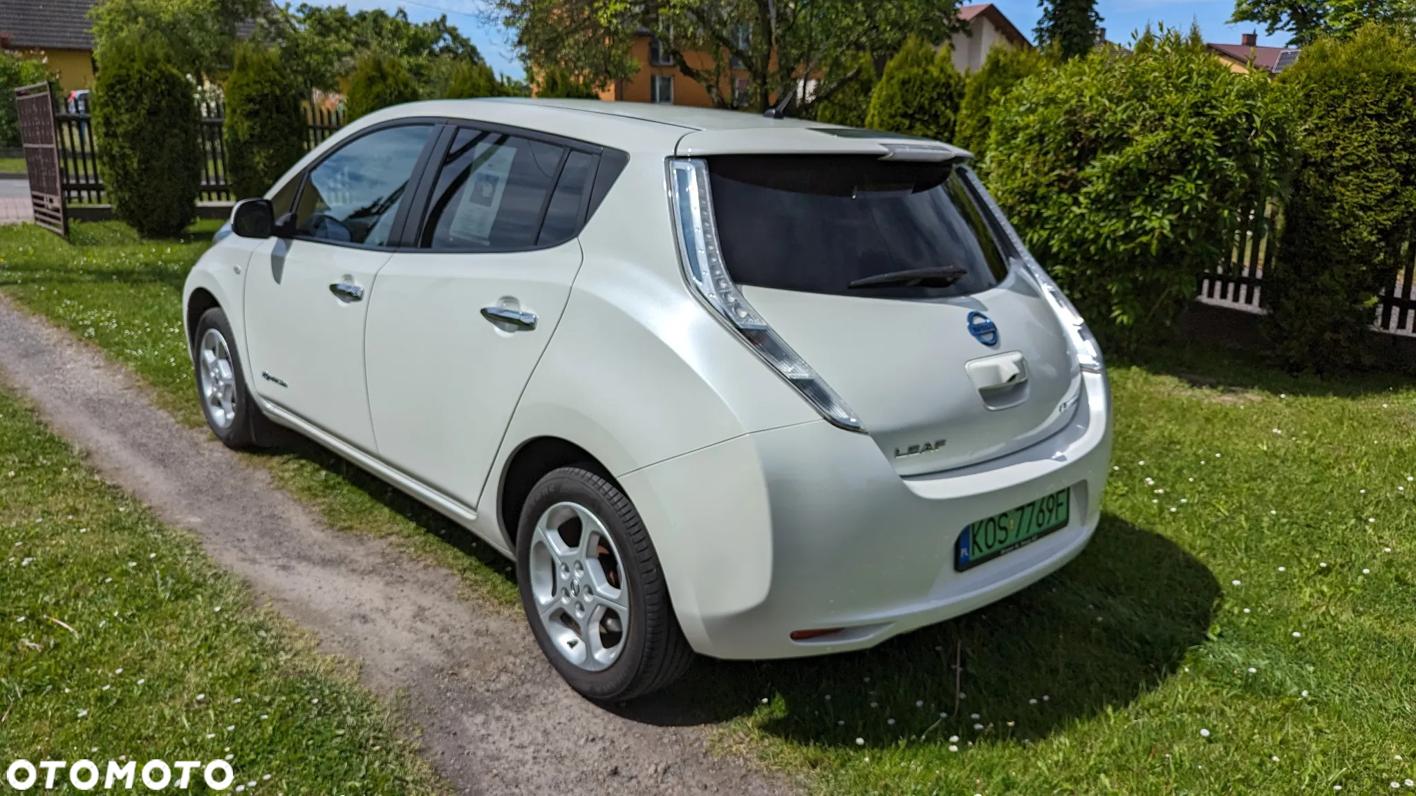 Nissan Leaf 24kWh Acenta - 6