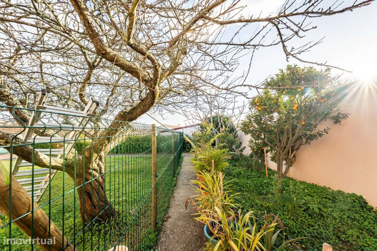 Moradia T3 independente com terreno  de 693 m², à venda em Arcozelo, V - Grande imagem: 5/30