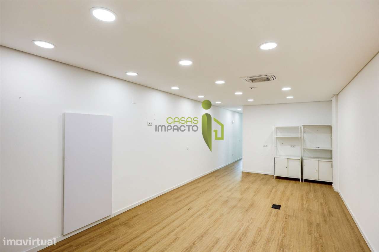 Loja na Anta com 80m2 Remodelada-32