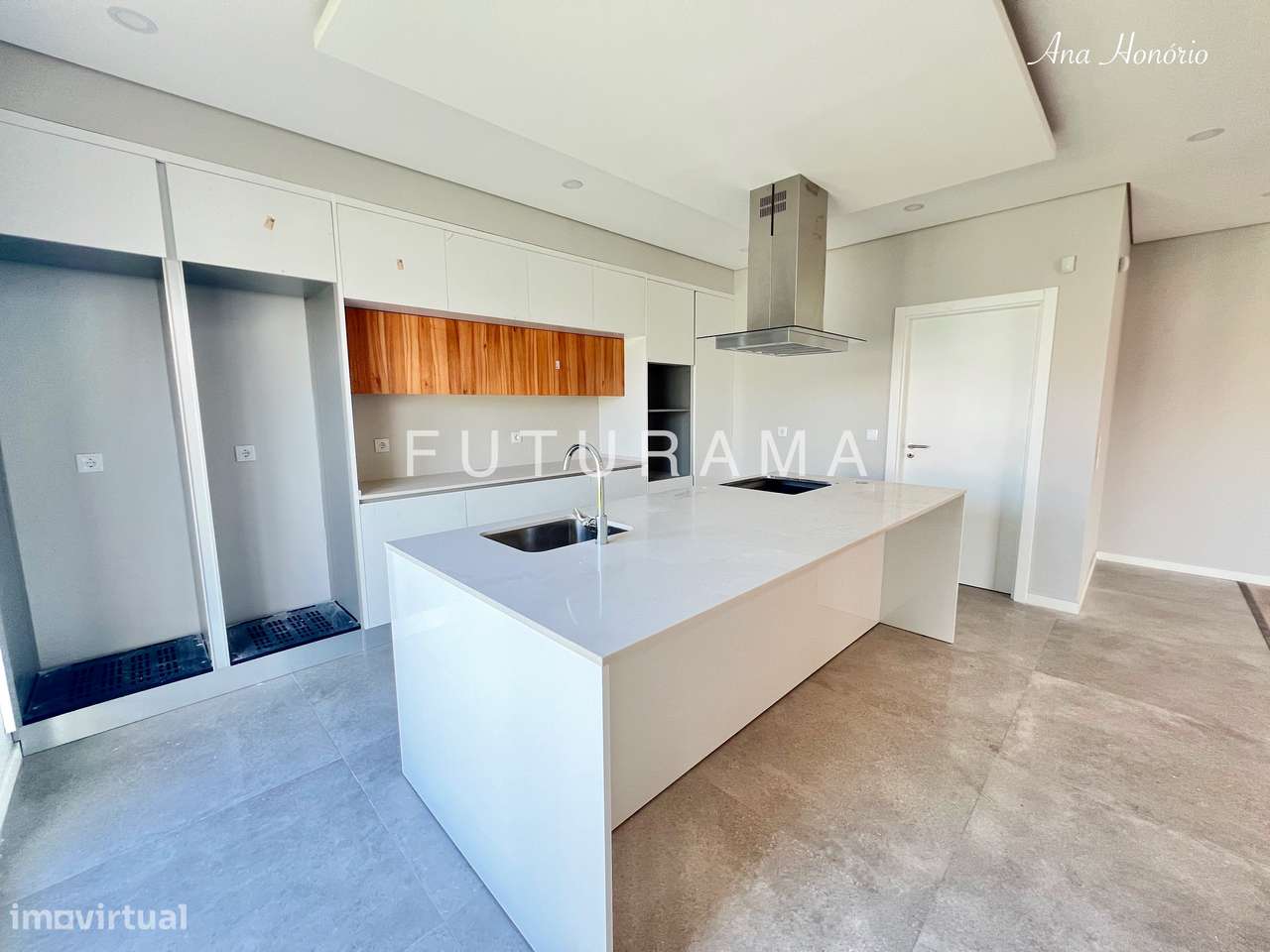 MORADIA ENTRE CAMPO E O MAR T4 + 1 - Azeitão-17