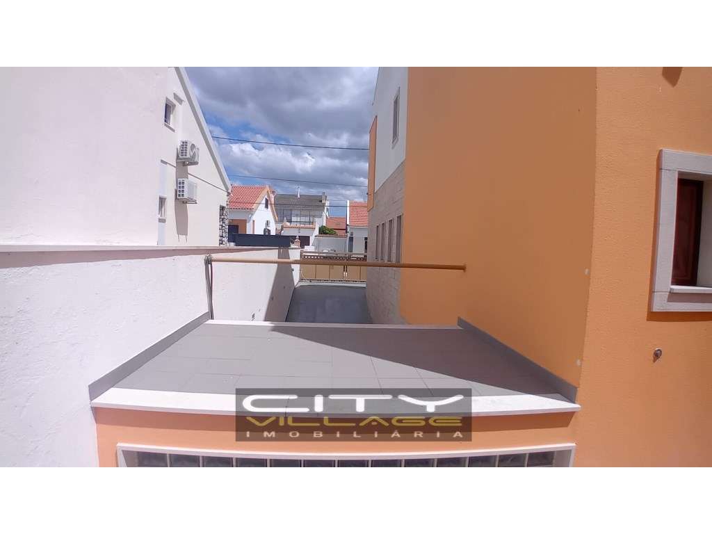 Moradia Zona Montijo-10