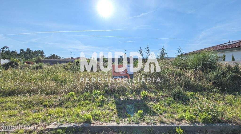 Lote de Terreno com área total de 540 m2 - Grande imagem: 1/3