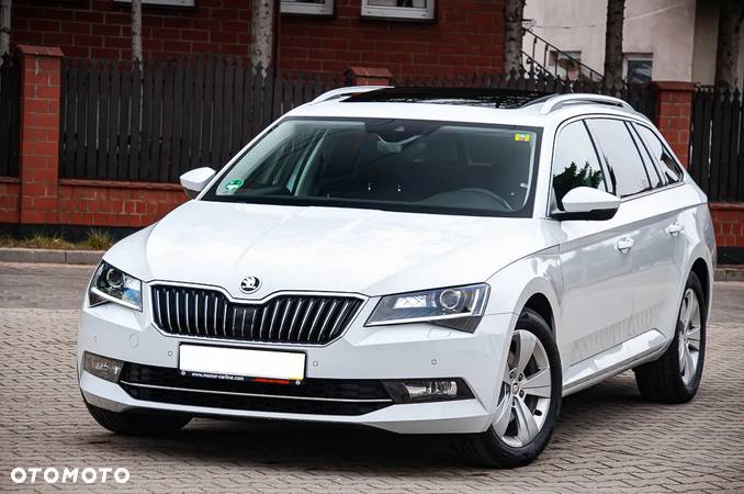 Skoda Superb 1.5 TSI ACT DSG Ambition - 7