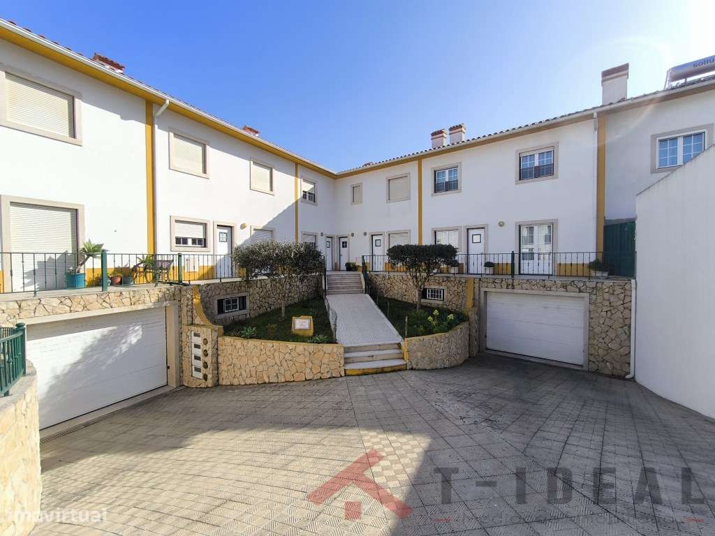 Moradia T3+1 próxima das praias-36