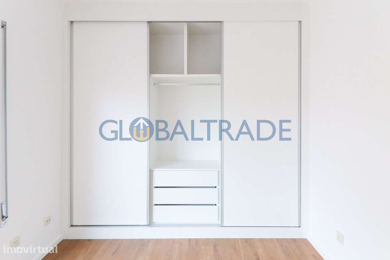 Apartamento T3 Renovado & Equipado em Águas Santas-45