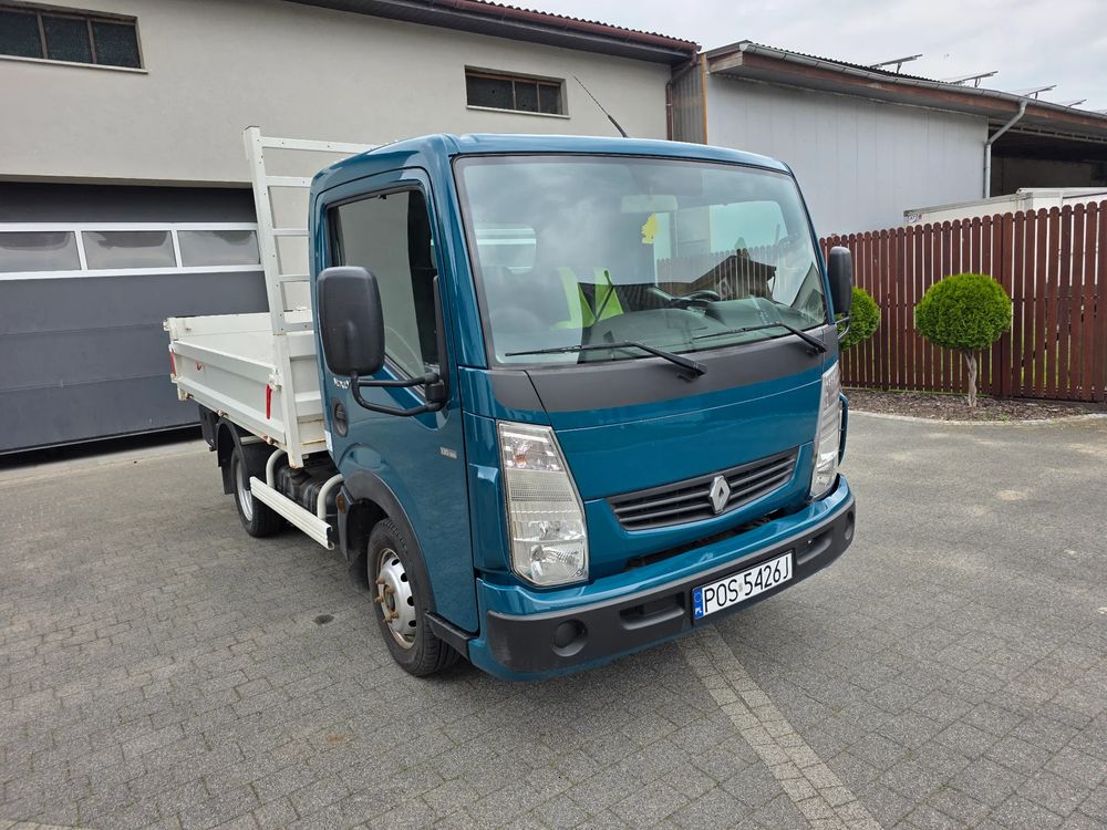 Renault Maxity 2010