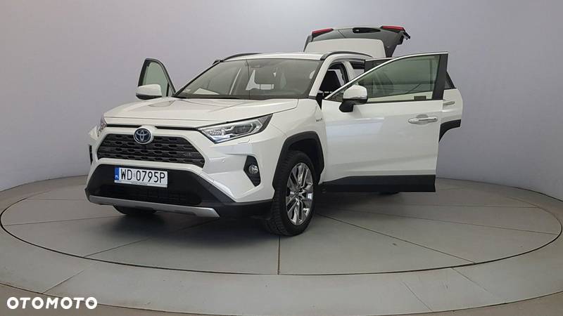 Toyota RAV4 - 10