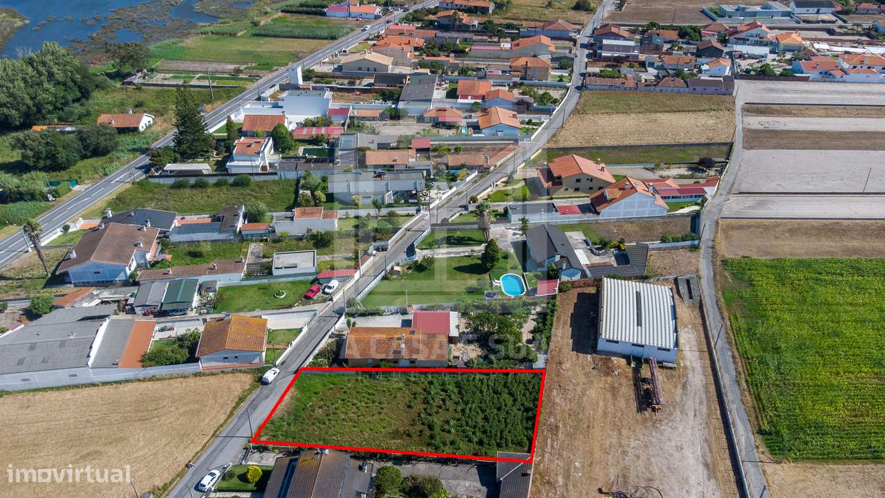 Fantástico terreno urbano murado em Torrão do Lameiro - Grande imagem: 5/13