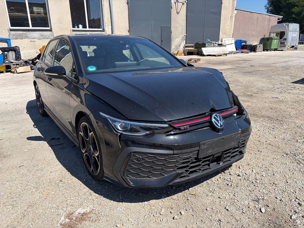 Volkswagen Golf VIII (2020-) 2.0 TSI OPF DSG GTI 2024