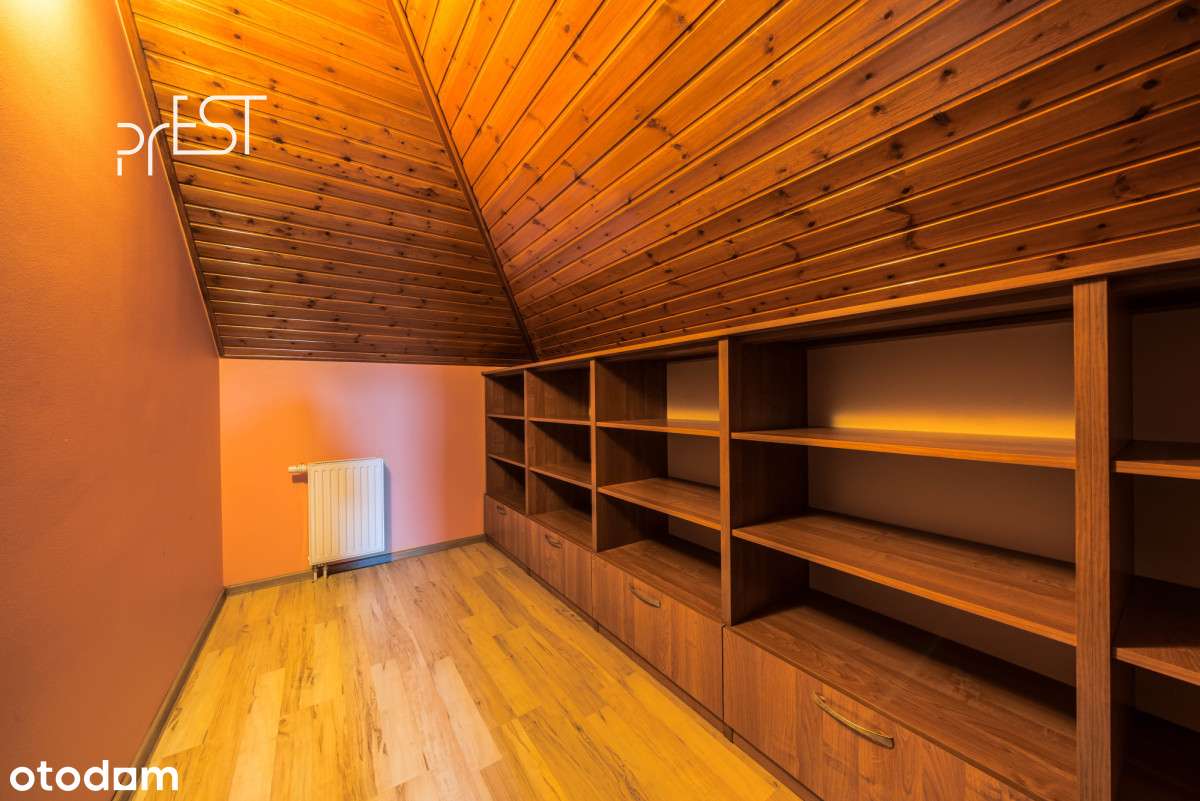 Duży dom/ Duża działka/ budynki dodatkowe-12