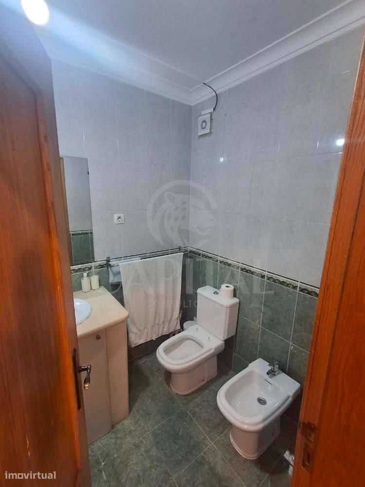 Apartamento T2 +1 com sótão independente - Grande imagem: 3/10