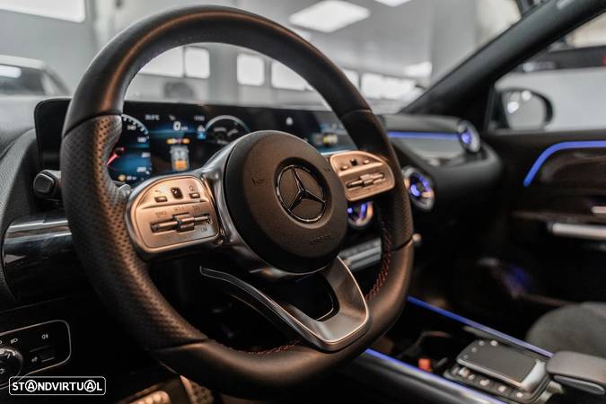 Mercedes-Benz GLA 180 d AMG Line - 18